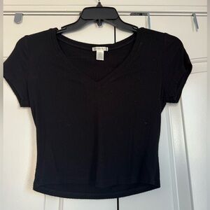 Bozzolo Black Ribbed Crop Top